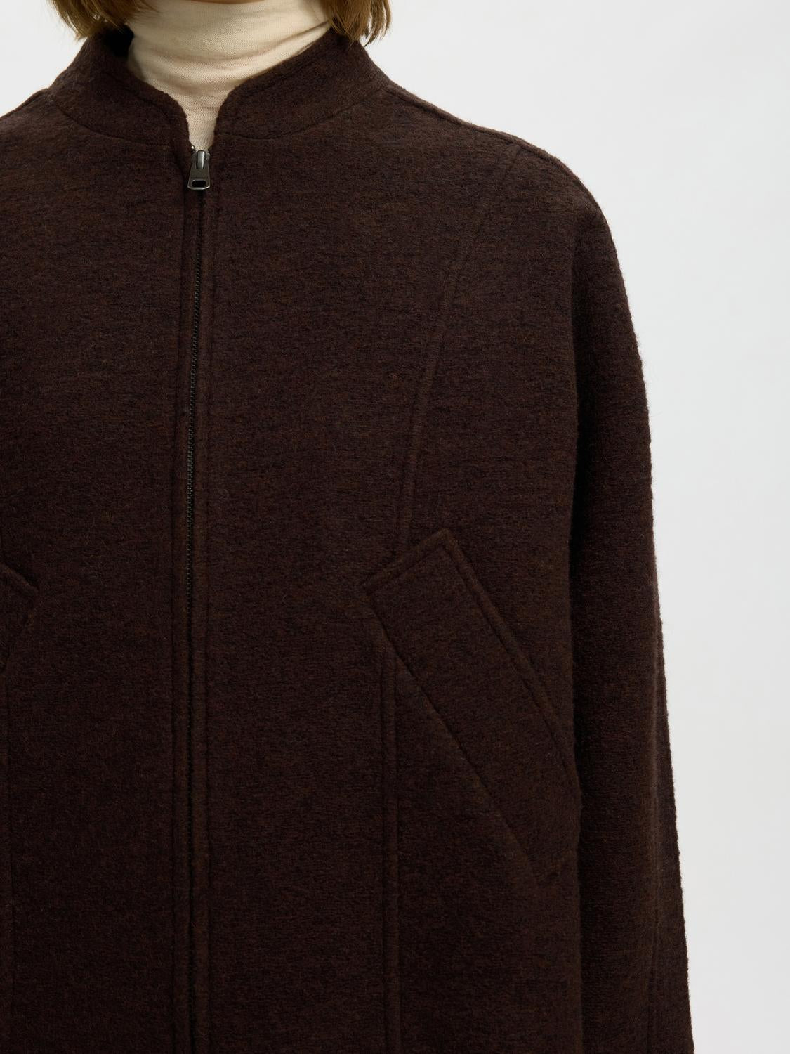 model_shot-detail